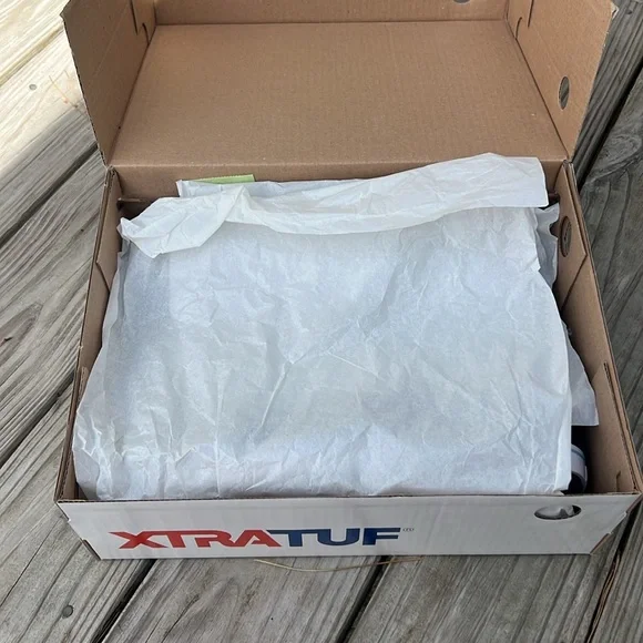 Women’s XtraTuf Deck Boot size 11 NEVER WORN - Picture 4 of 12